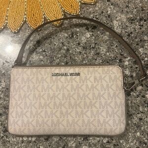 Michael Kors Silver & White Wristlet
